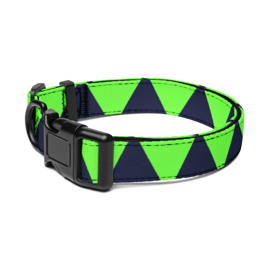 Štýlový obojok pre psa – trojuholníkový vzor čiernej a zelenej