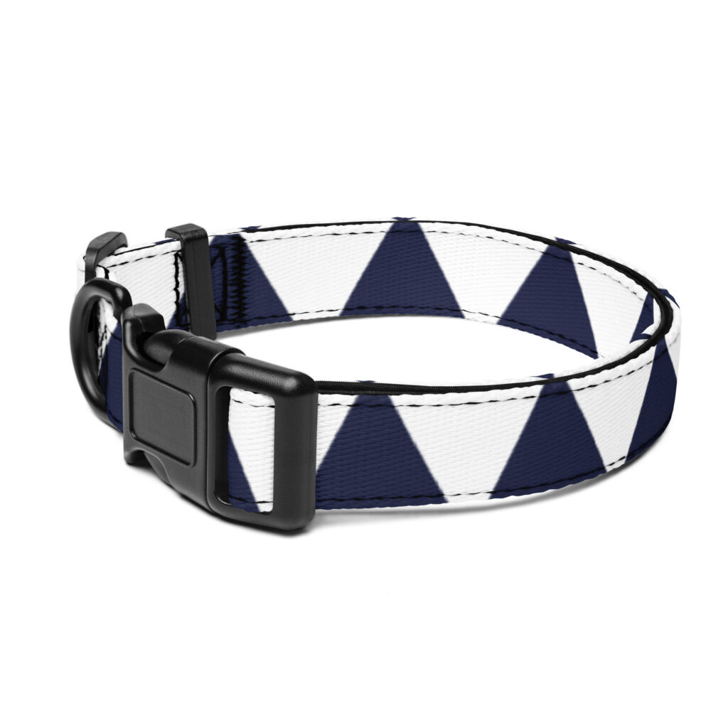 Štýlový obojok pre psa – trojuholníkový vzor čiernej a bielej